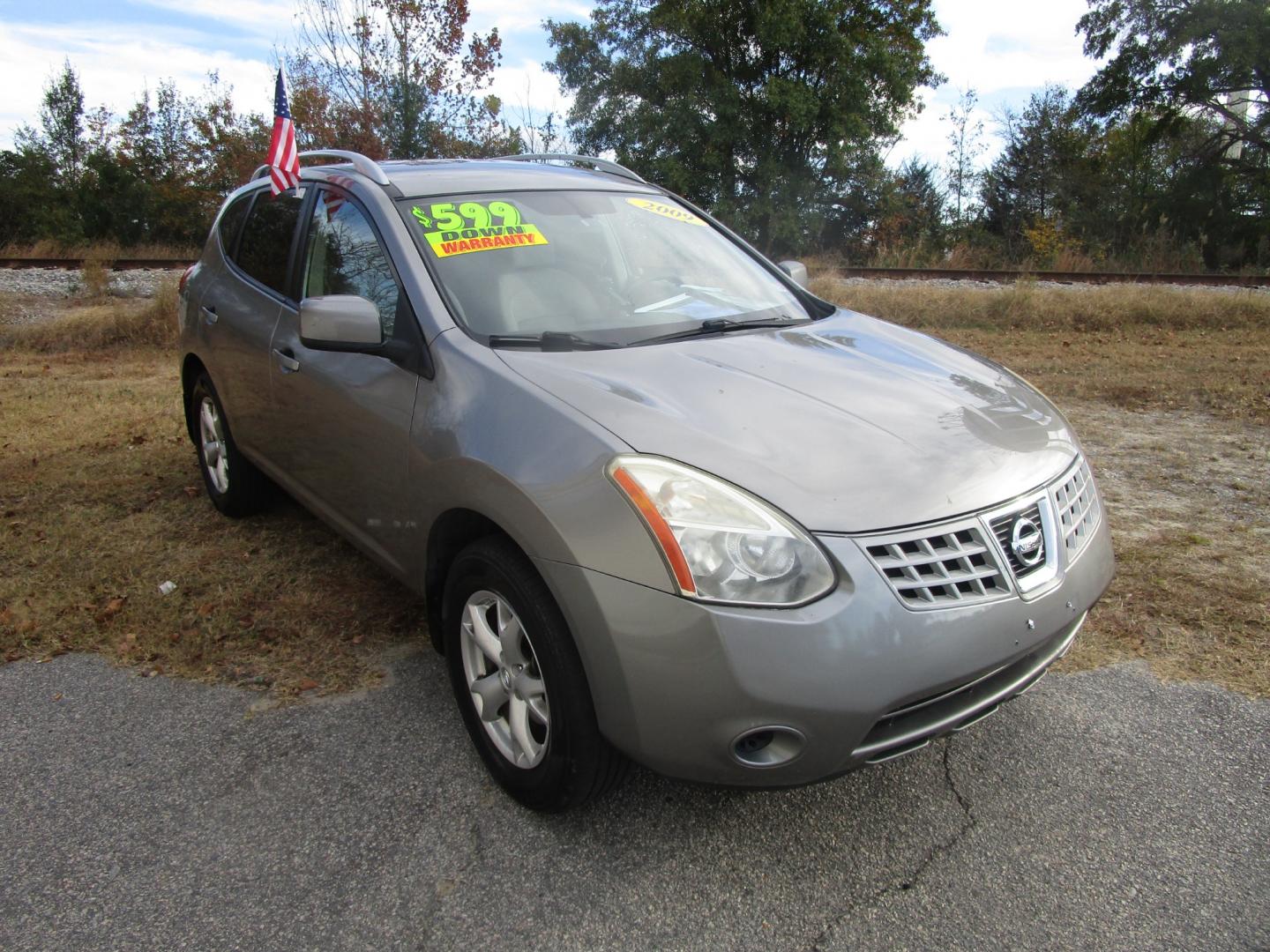 2009 Gray Nissan Rogue (JN8AS58V39W) , Automatic transmission, located at 2553 Airline Blvd, Portsmouth, VA, 23701, (757) 488-8331, 36.813889, -76.357597 - ***VEHICLE TERMS*** Down Payment: $599 Weekly Payment: $95 APR: 23.9% Repayment Terms: 42 Months *** CALL 757-488-8331 TO SCHEDULE YOUR APPOINTMENT TODAY AND GET PRE-APPROVED RIGHT OVER THE PHONE*** - Photo#3